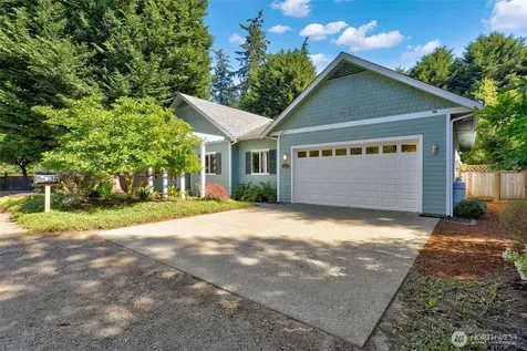 2007 NE Dingley Road Bainbridge Island WA 98110
