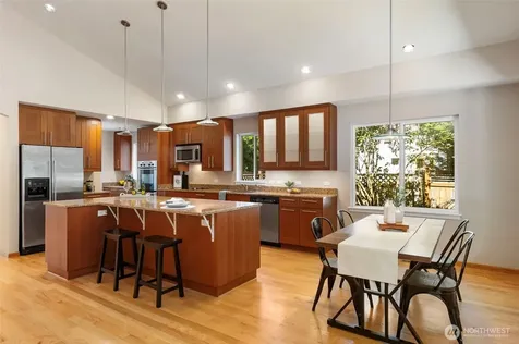 2007 NE Dingley Road Bainbridge Island WA 98110