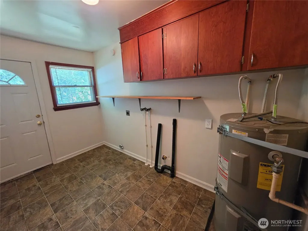 1305 8th Avenue Longview WA 98632