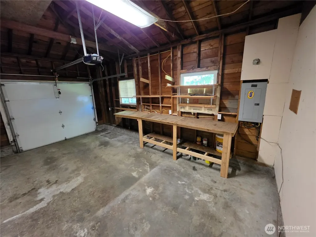 1305 8th Avenue Longview WA 98632