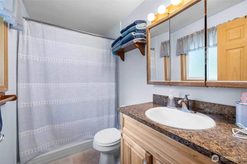 654 Crest Lane Sedro Woolley WA 98284