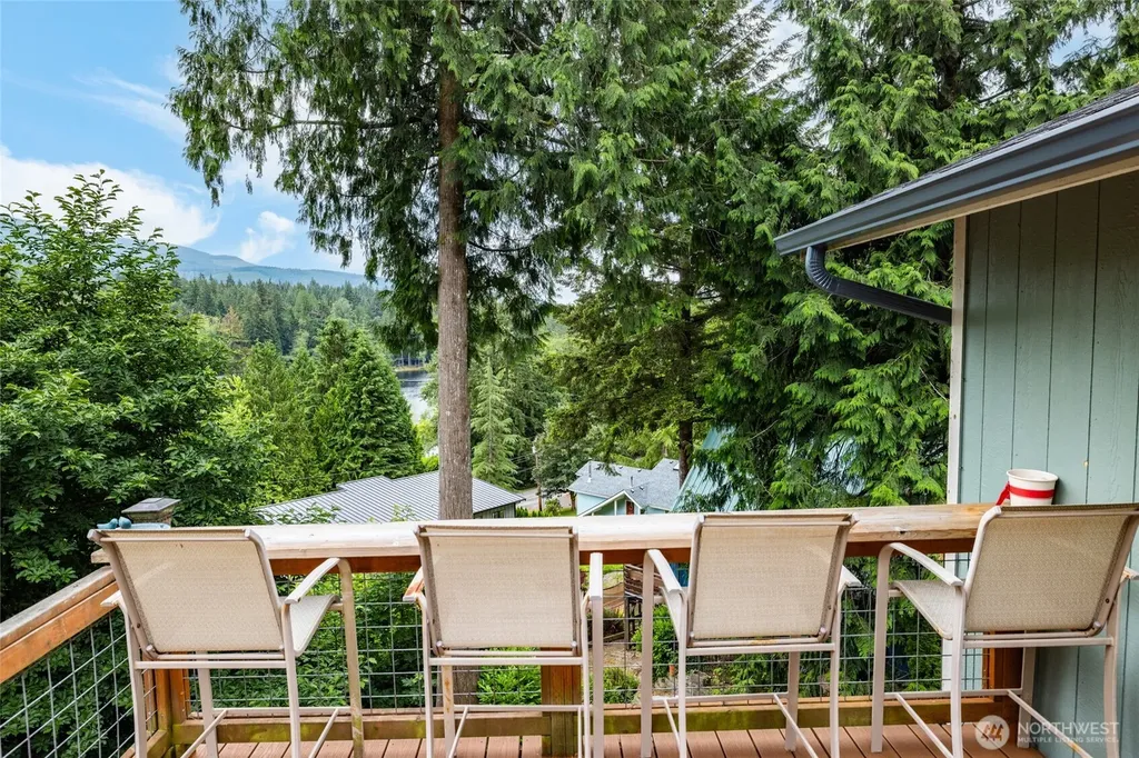 654 Crest Lane Sedro Woolley WA 98284