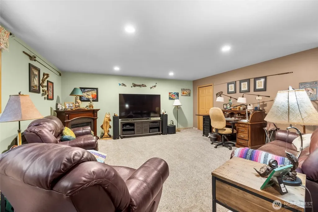 654 Crest Lane Sedro Woolley WA 98284
