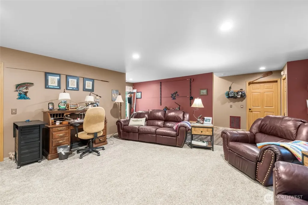 654 Crest Lane Sedro Woolley WA 98284