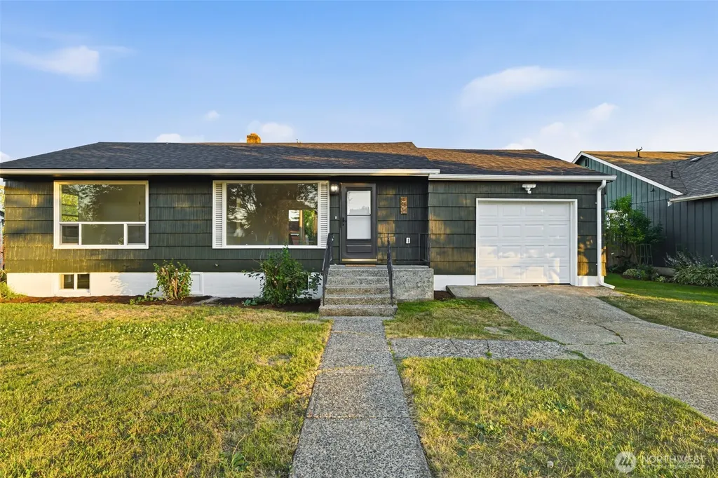 924 E 57th Street Tacoma WA 98404