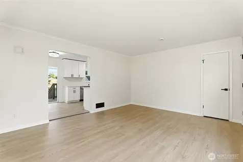 924 E 57th Street Tacoma WA 98404