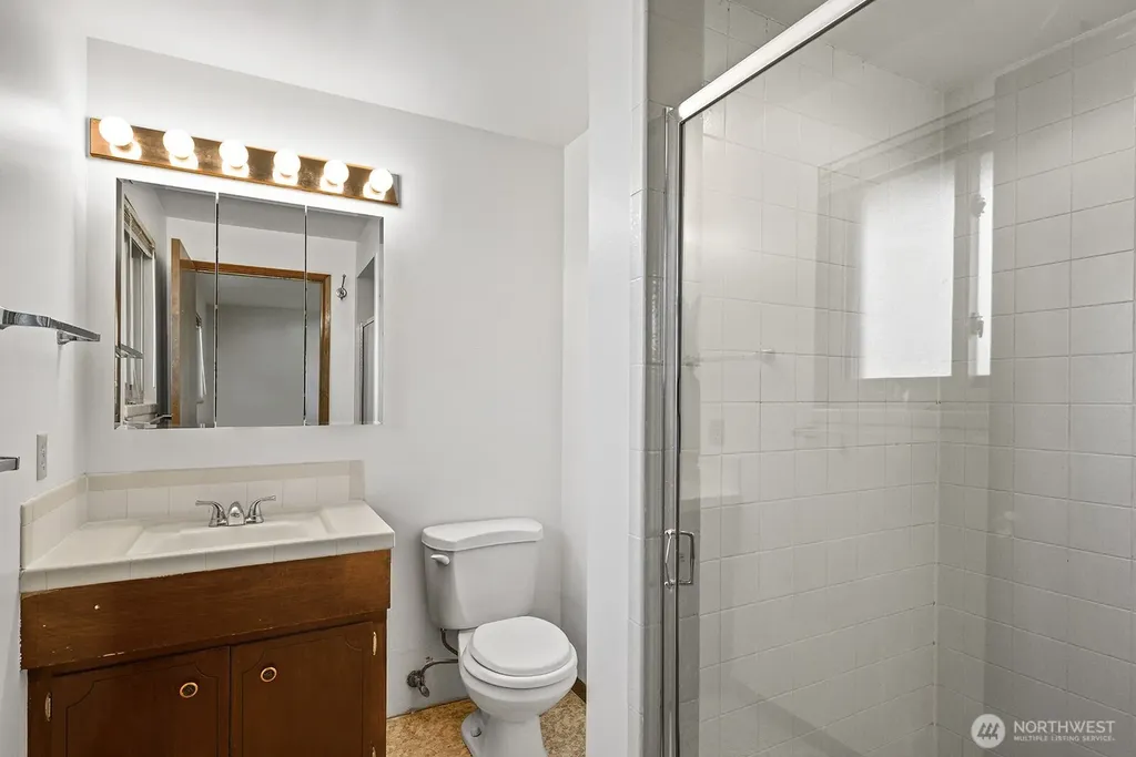 3751 SW Rose Street Seattle WA 98126