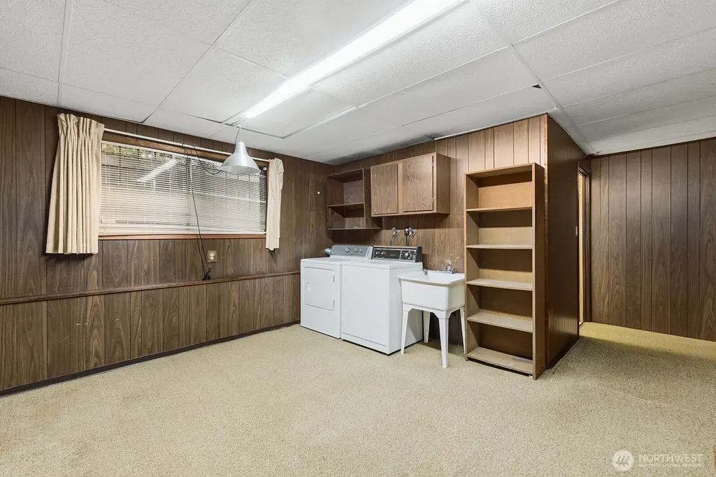 3751 SW Rose Street Seattle WA 98126