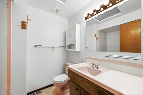 3751 SW Rose Street Seattle WA 98126