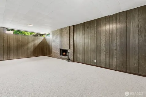 3751 SW Rose Street Seattle WA 98126
