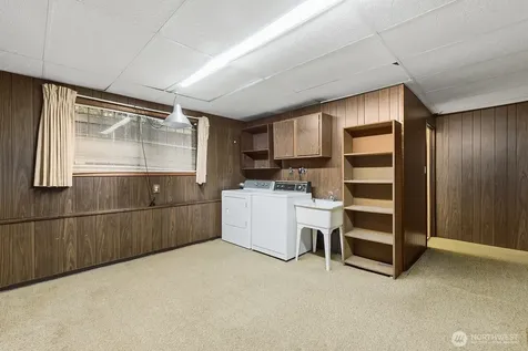 3751 SW Rose Street Seattle WA 98126