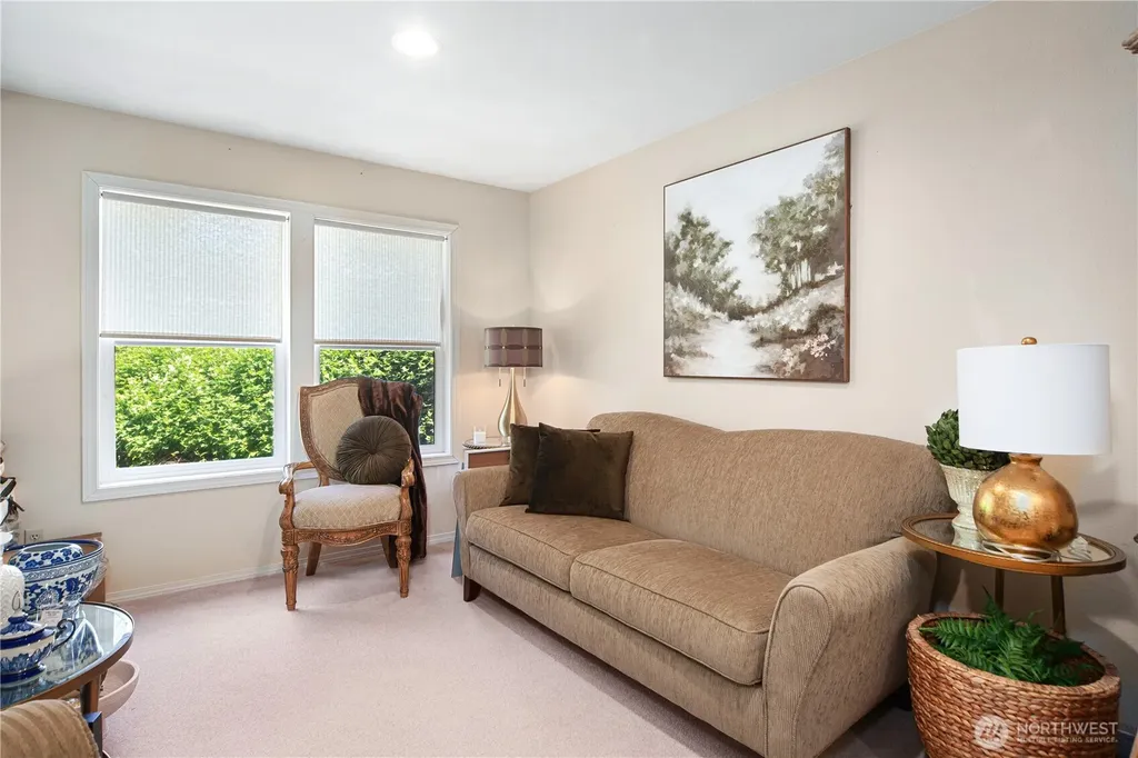 1524 Marine Drive Bremerton WA 98312