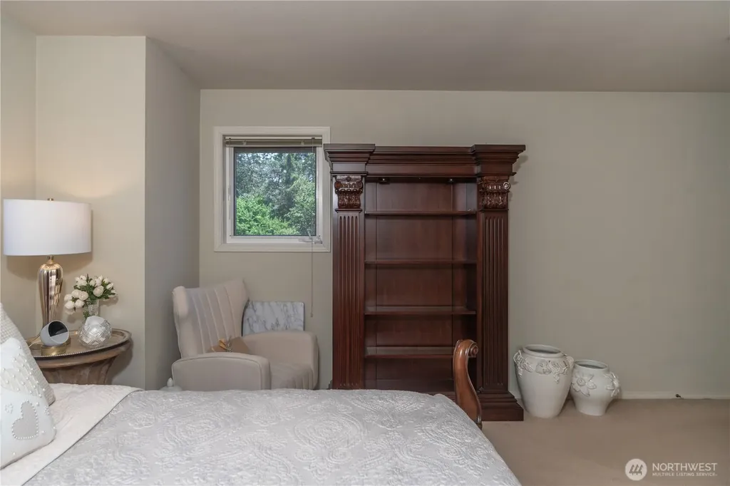 1524 Marine Drive Bremerton WA 98312