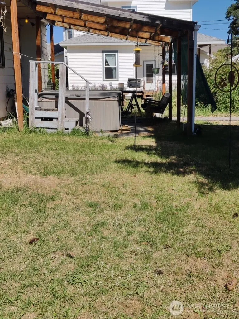 711 Washington Davenport WA 99122