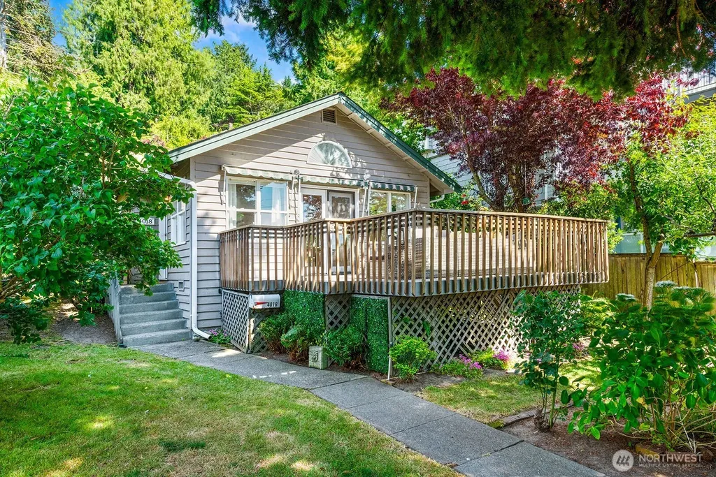 4018 59th Avenue SW Seattle WA 98116