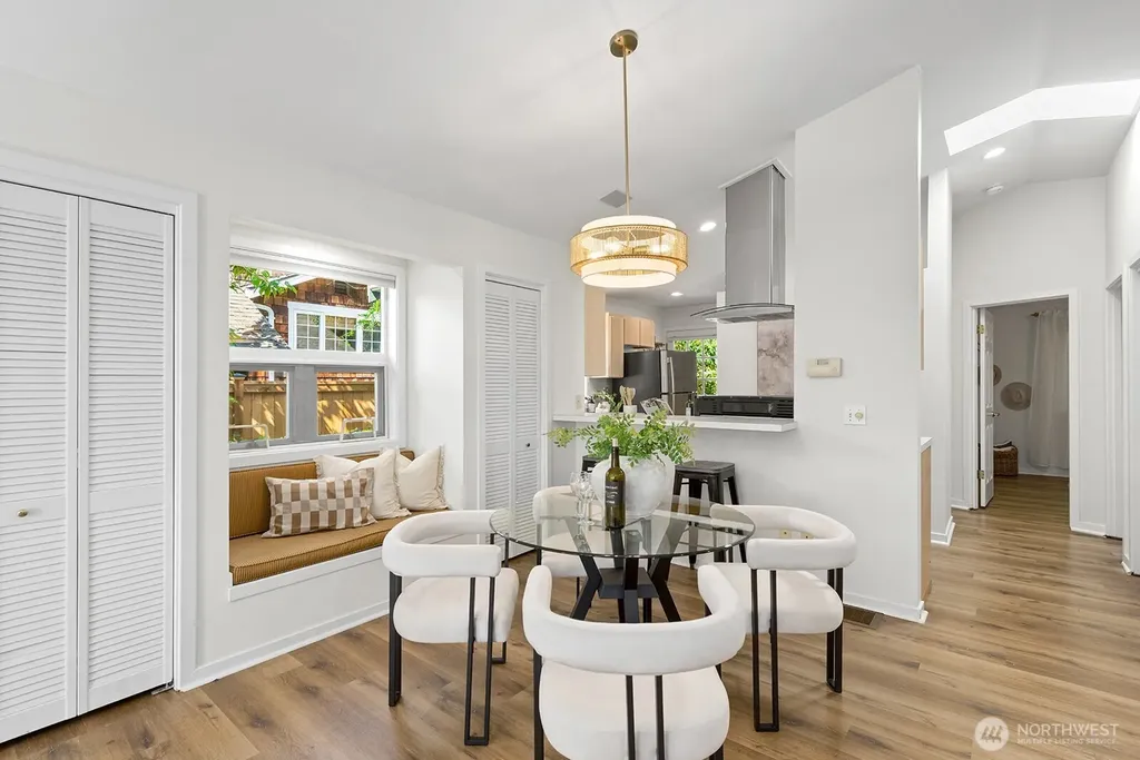 4018 59th Avenue SW Seattle WA 98116