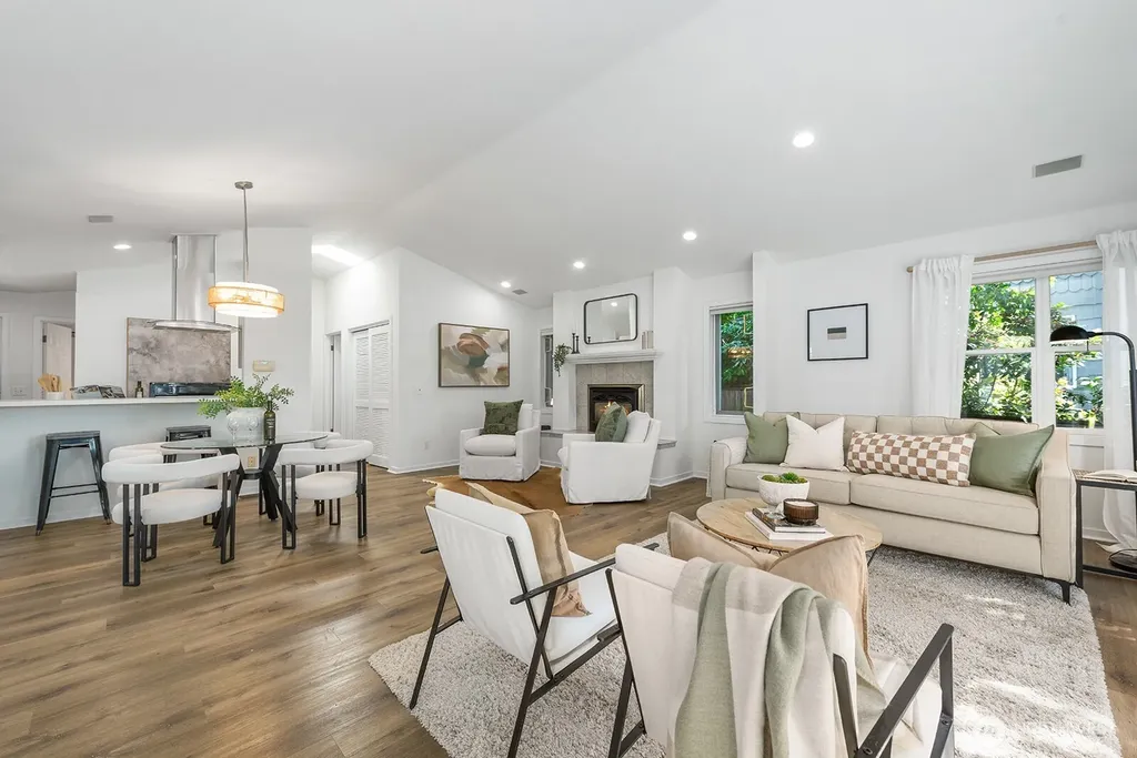 4018 59th Avenue SW Seattle WA 98116