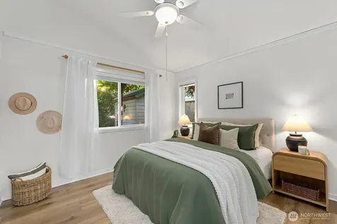 4018 59th Avenue SW Seattle WA 98116