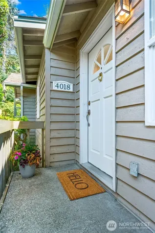 4018 59th Avenue SW Seattle WA 98116