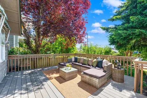 4018 59th Avenue SW Seattle WA 98116