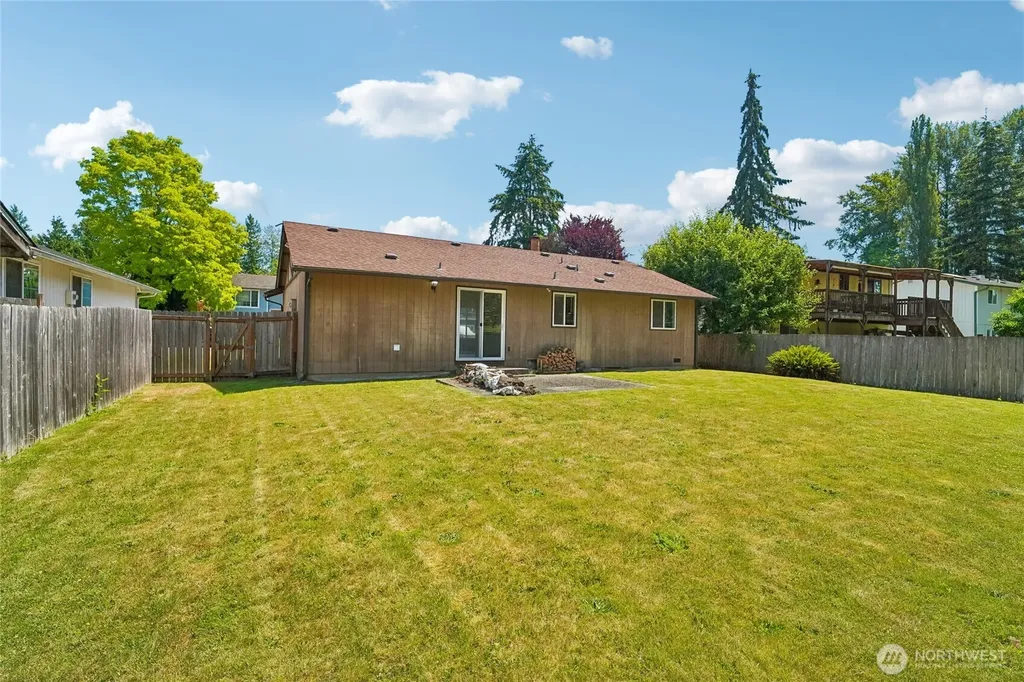 10516 52nd Avenue NE Marysville WA 98270