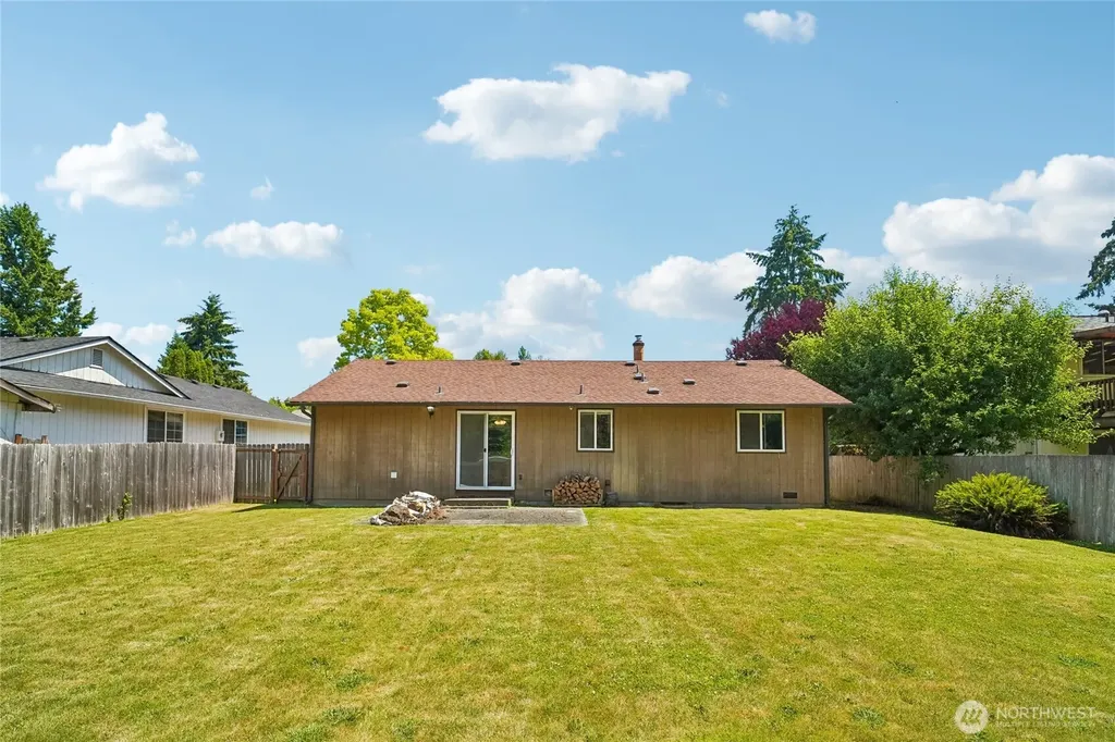10516 52nd Avenue NE Marysville WA 98270