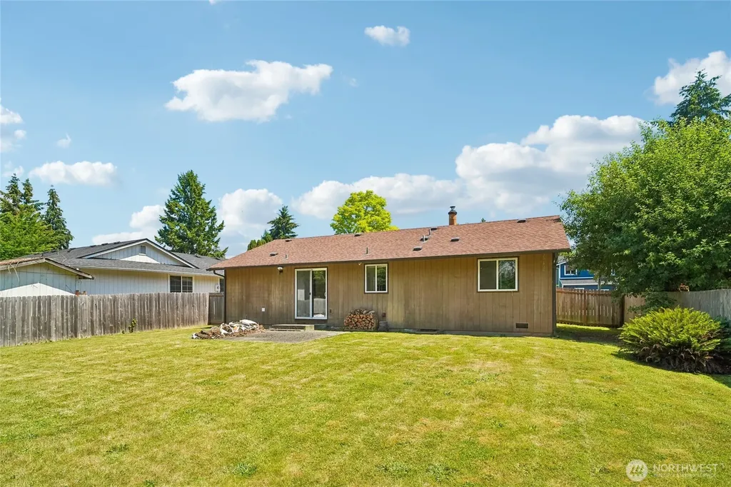 10516 52nd Avenue NE Marysville WA 98270
