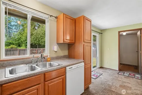 10516 52nd Avenue NE Marysville WA 98270