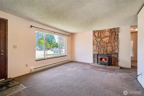 10516 52nd Avenue NE Marysville WA 98270