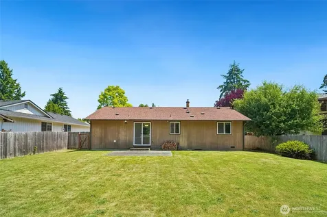 10516 52nd Avenue NE Marysville WA 98270