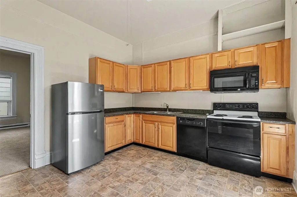 140 S Cambrian Avenue Bremerton WA 98312
