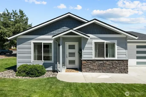 576 Sebastian Way Wenatchee WA 98801