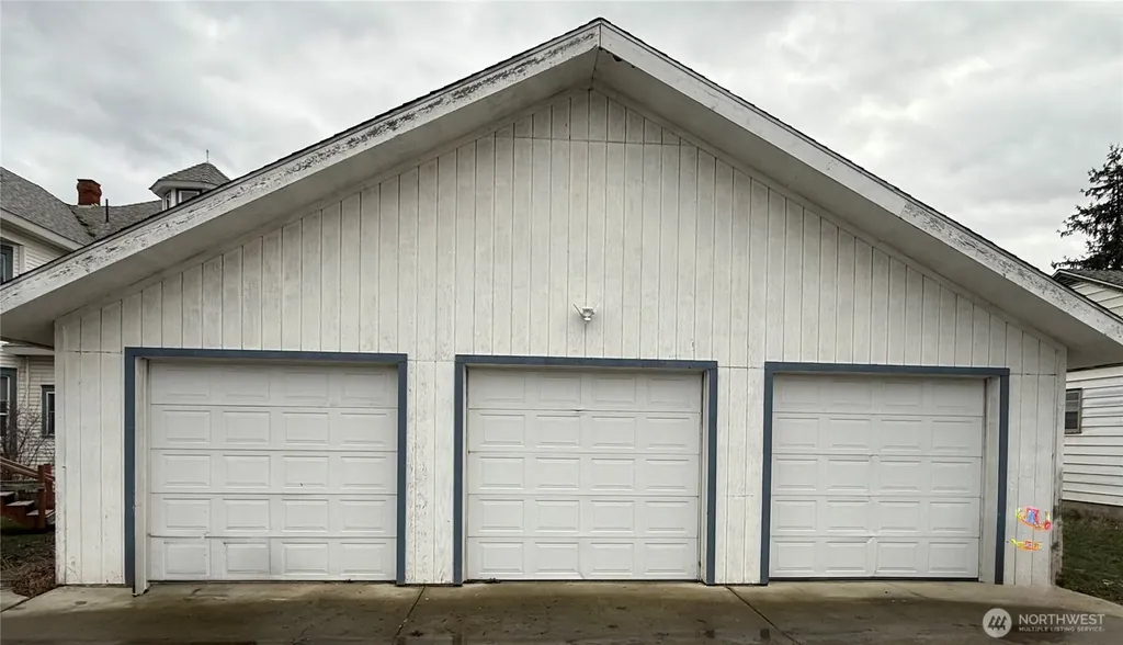 703 Washington Davenport WA 99122