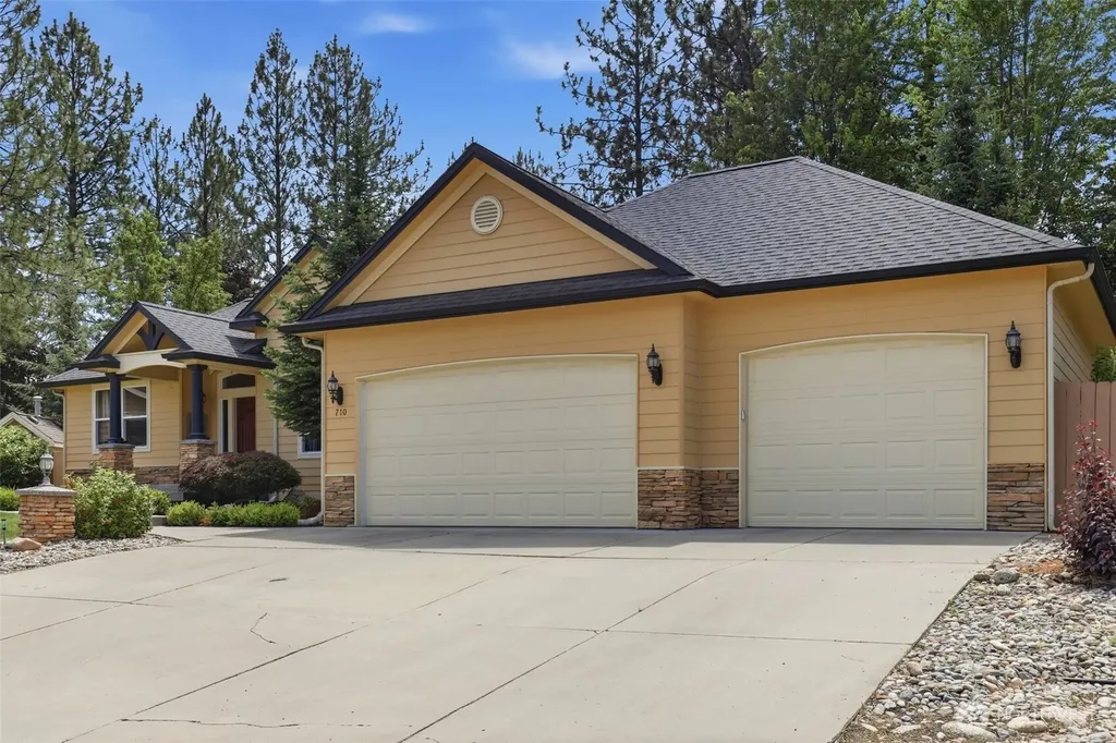 710 E Erica Court Spokane WA 99208