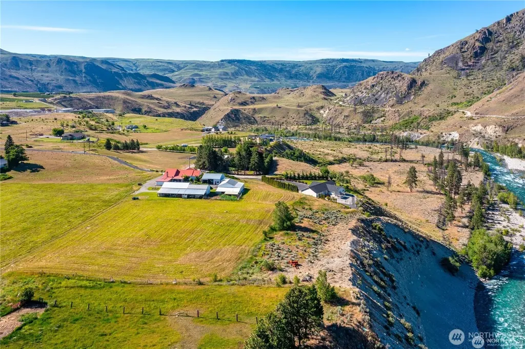 24 Miller Road Chelan WA 98816