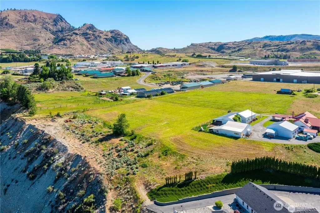 24 Miller Road Chelan WA 98816