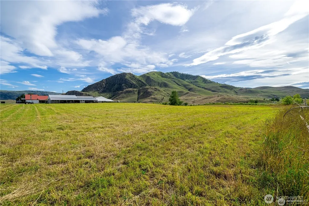 24 Miller Road Chelan WA 98816