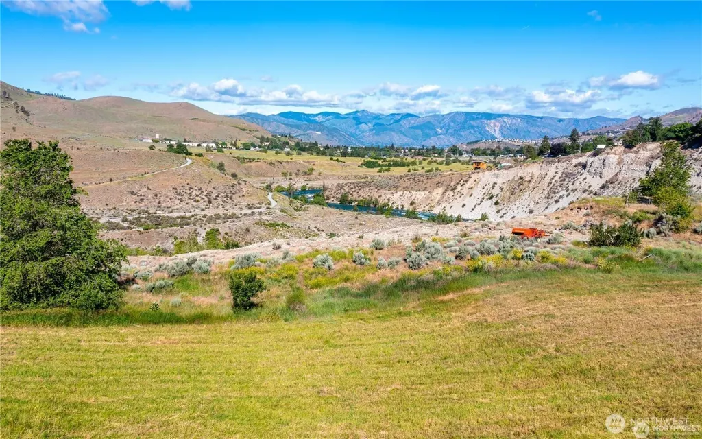 24 Miller Road Chelan WA 98816