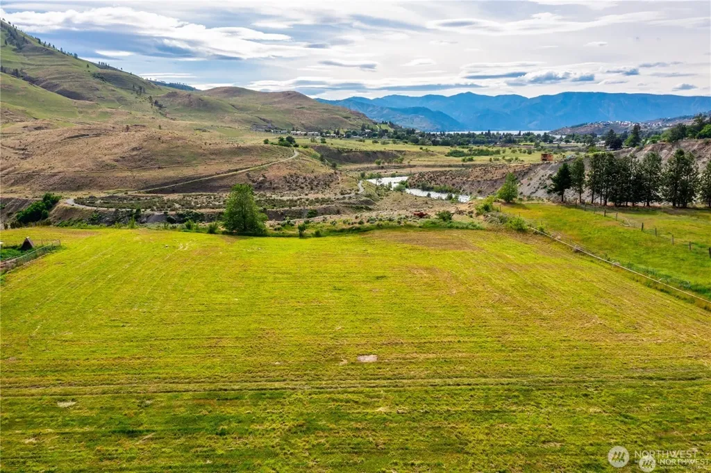 24 Miller Road Chelan WA 98816