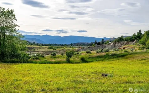 24 Miller Road Chelan WA 98816