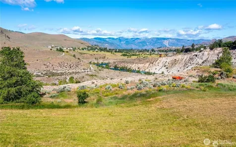 24 Miller Road Chelan WA 98816
