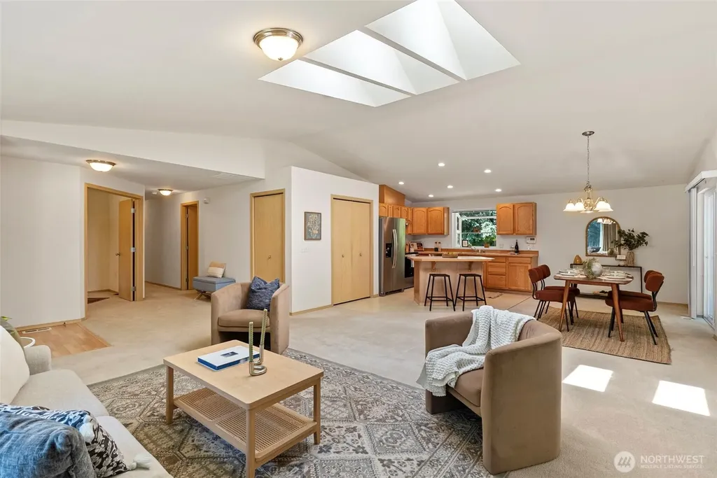 5560 NW Millglade Lane Bremerton WA 98312