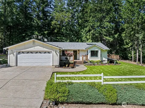5560 NW Millglade Lane Bremerton WA 98312