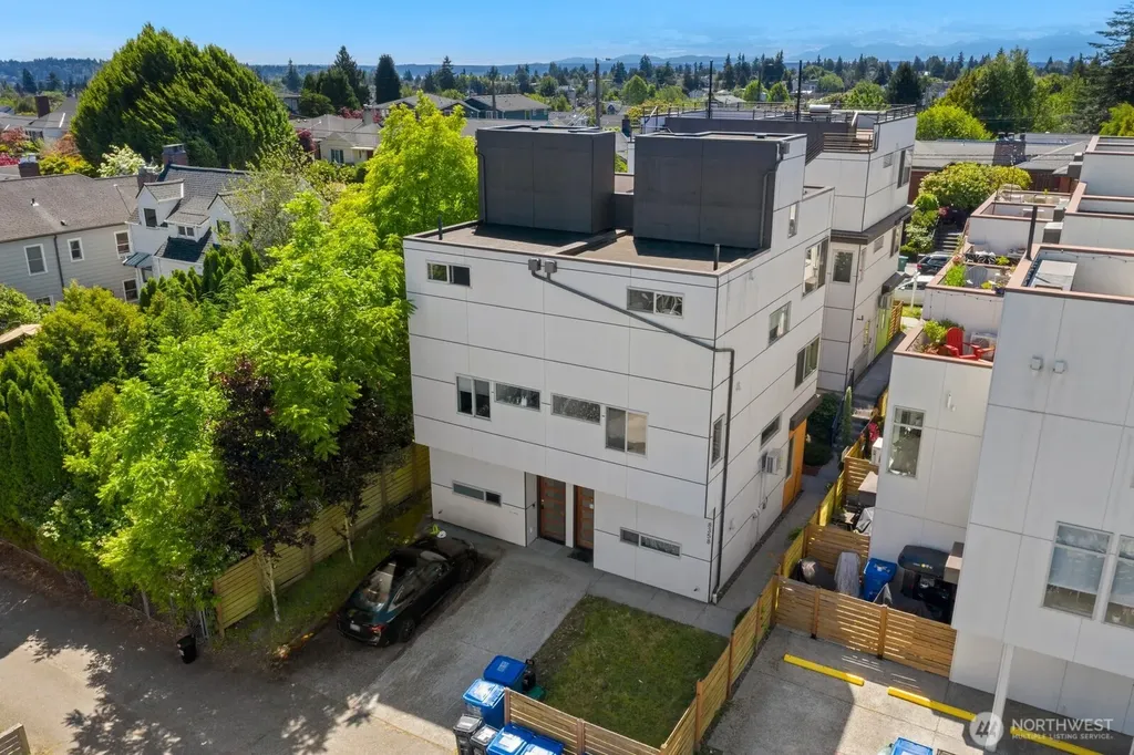 8358 19th Avenue NW Seattle WA 98117