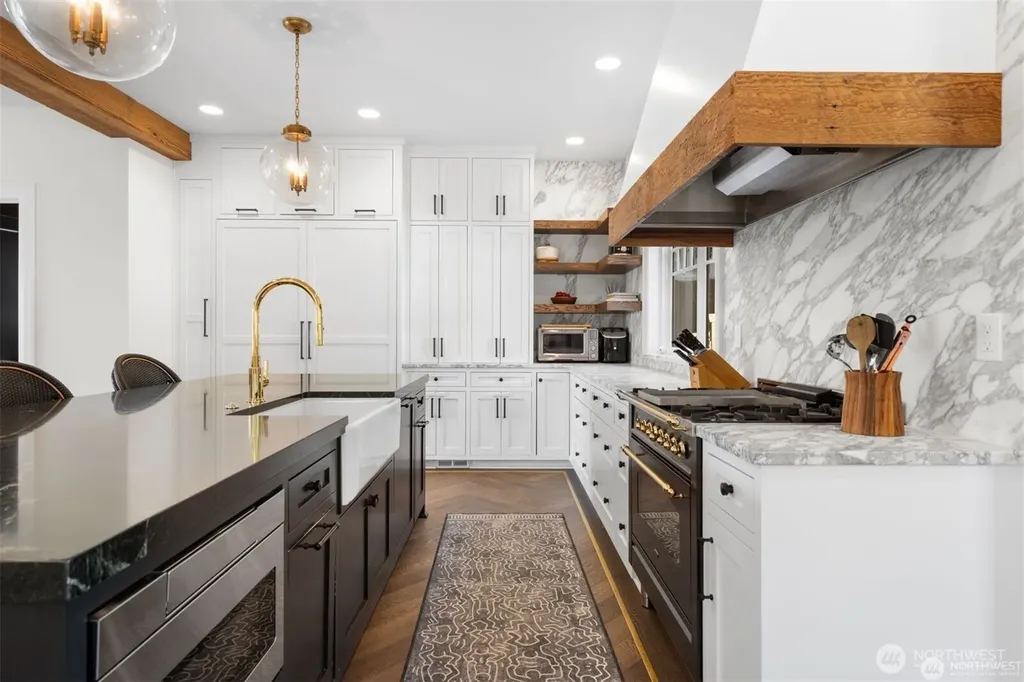 312 Prospect Street Seattle WA 98109