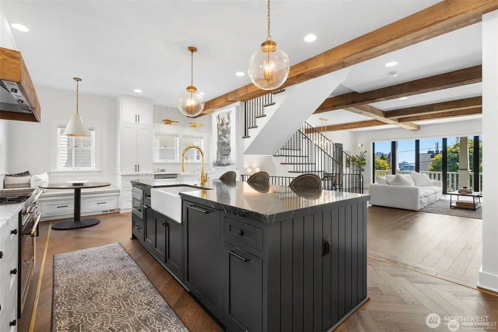 312 Prospect Street Seattle WA 98109
