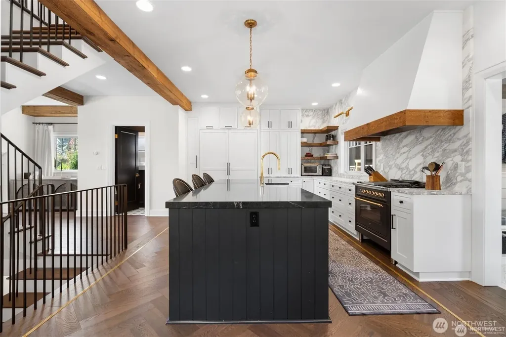 312 Prospect Street Seattle WA 98109