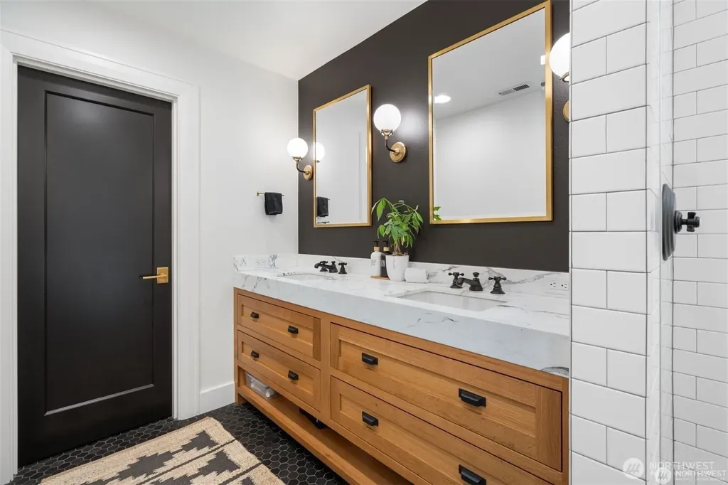 312 Prospect Street Seattle WA 98109