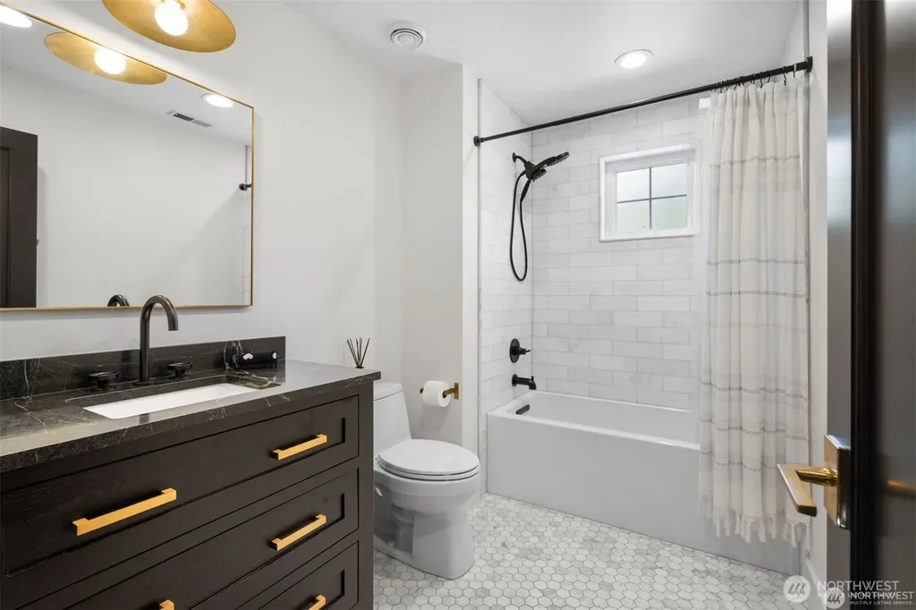 312 Prospect Street Seattle WA 98109