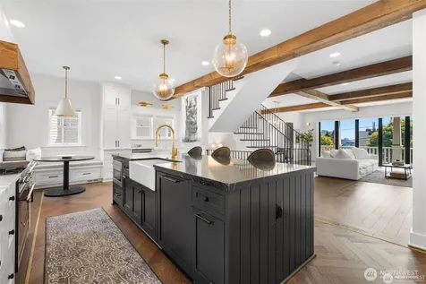 312 Prospect Street Seattle WA 98109